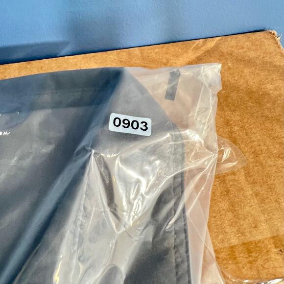 Cherokee Uniforms Polo Top Woman's Large Style # CKI803 Grey Zipper Pocket - Picture 10 of 10